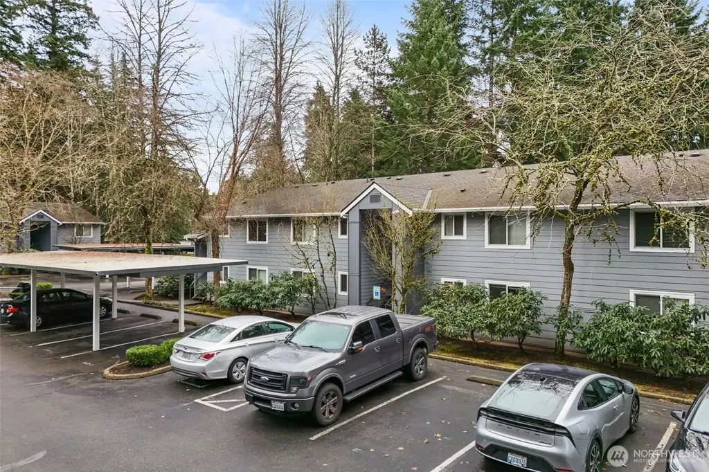 10014 NE 127th Place Kirkland WA 98034