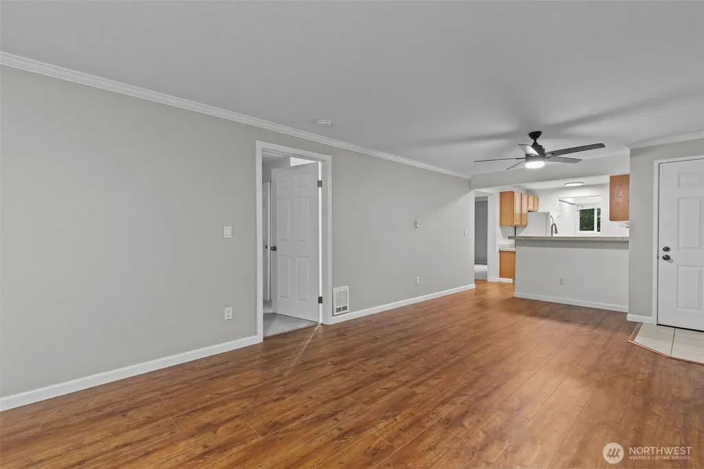 10014 NE 127th Place Kirkland WA 98034