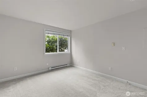 10014 NE 127th Place Kirkland WA 98034