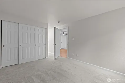 10014 NE 127th Place Kirkland WA 98034