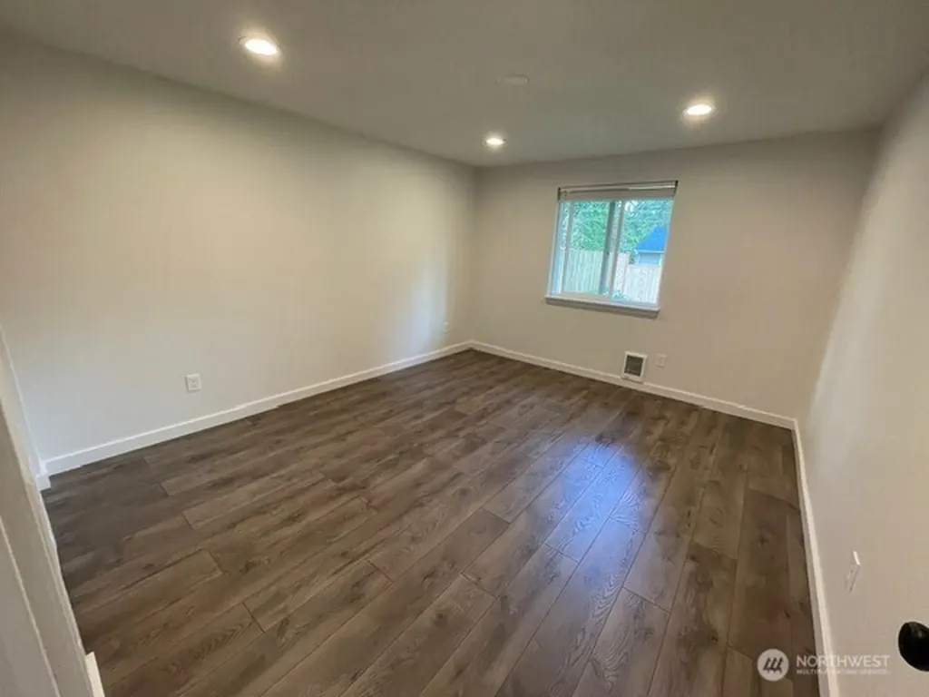 7438 Mullen Road SE Lacey WA 98503