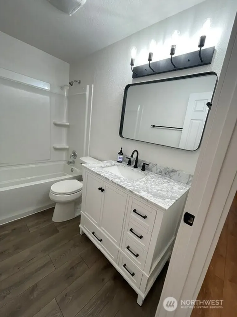 7438 Mullen Road SE Lacey WA 98503
