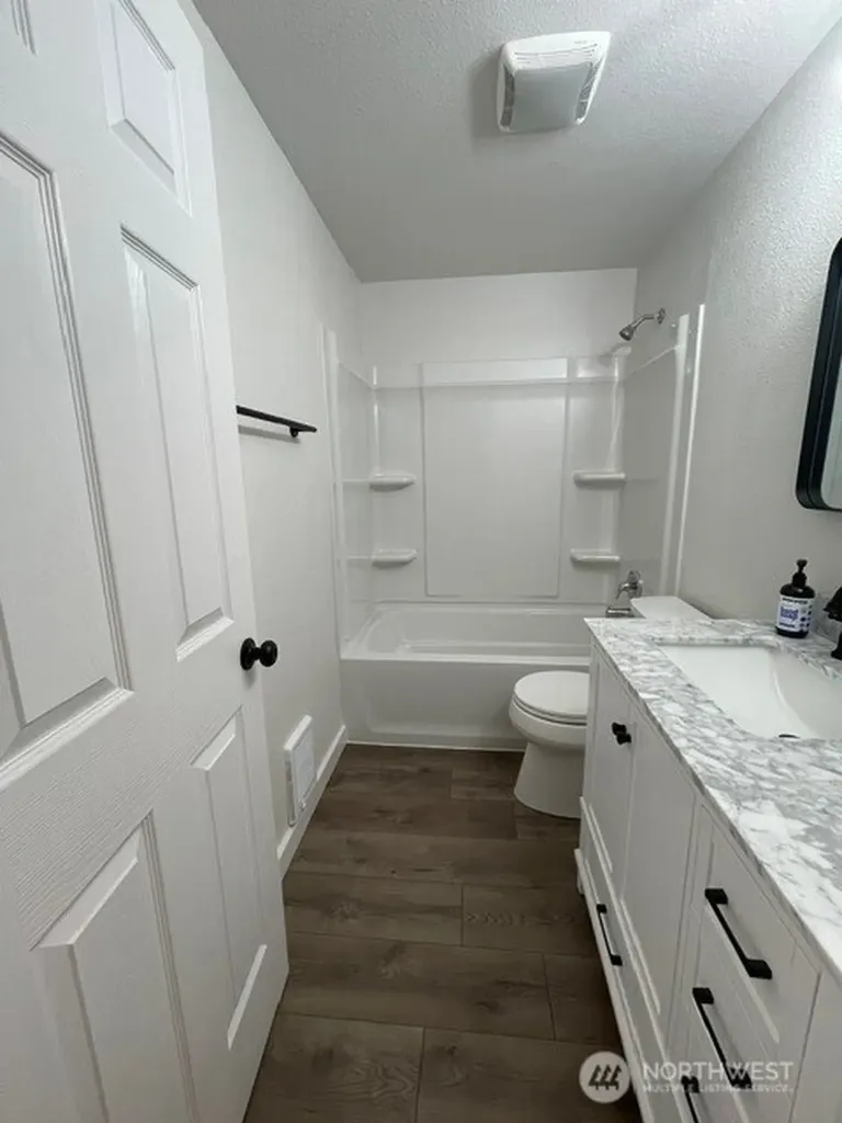 7438 Mullen Road SE Lacey WA 98503