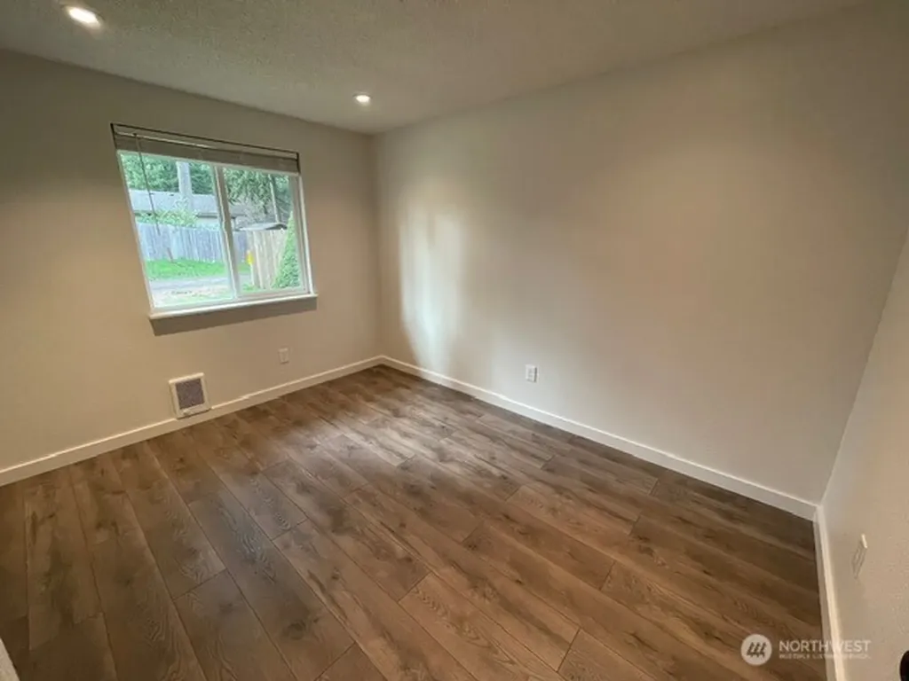 7438 Mullen Road SE Lacey WA 98503