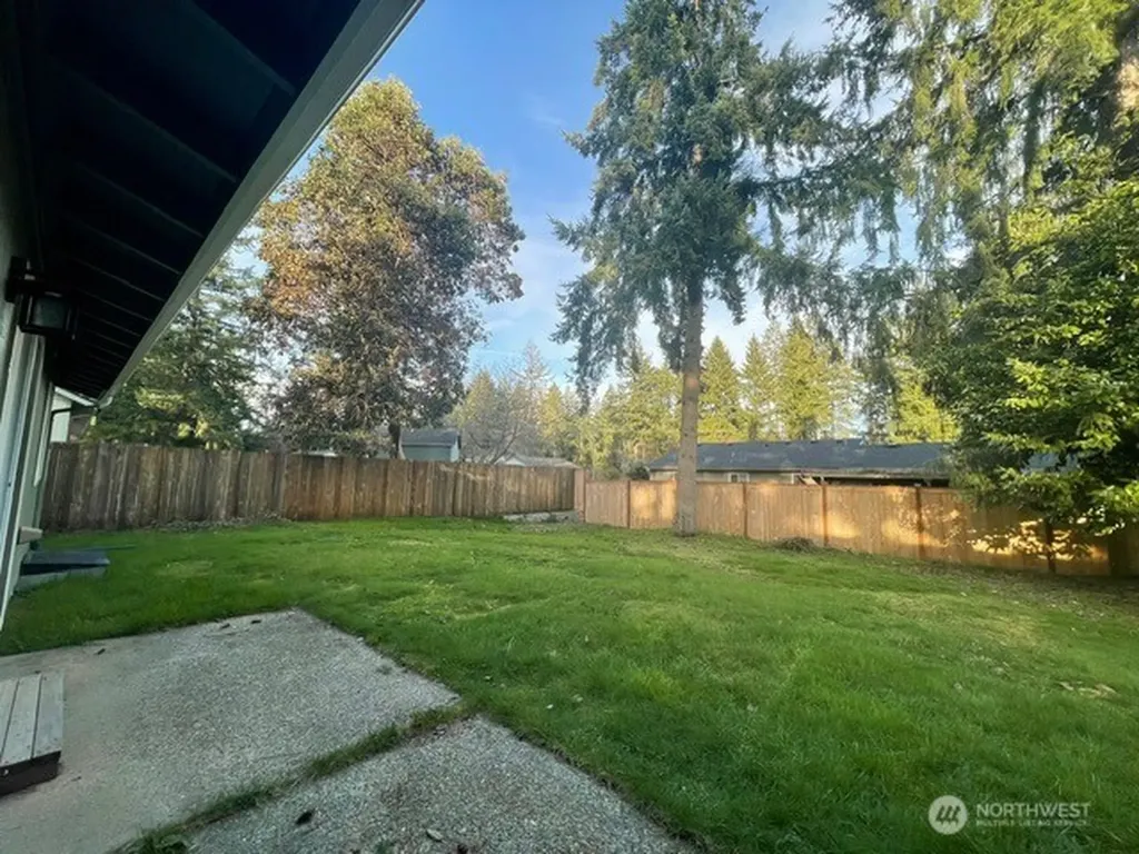 7438 Mullen Road SE Lacey WA 98503