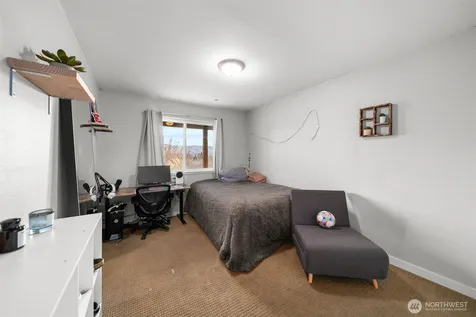 712 Vista View Place East Wenatchee WA 98802