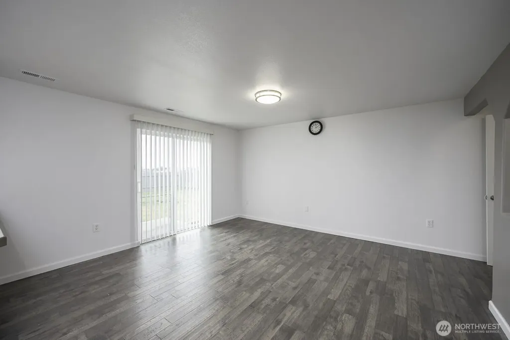 1516 S Husky Drive Moses Lake WA 98837