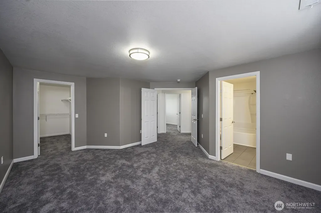 1516 S Husky Drive Moses Lake WA 98837