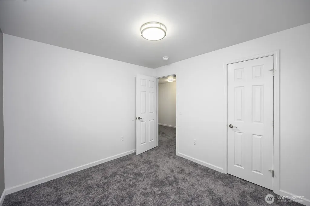 1516 S Husky Drive Moses Lake WA 98837