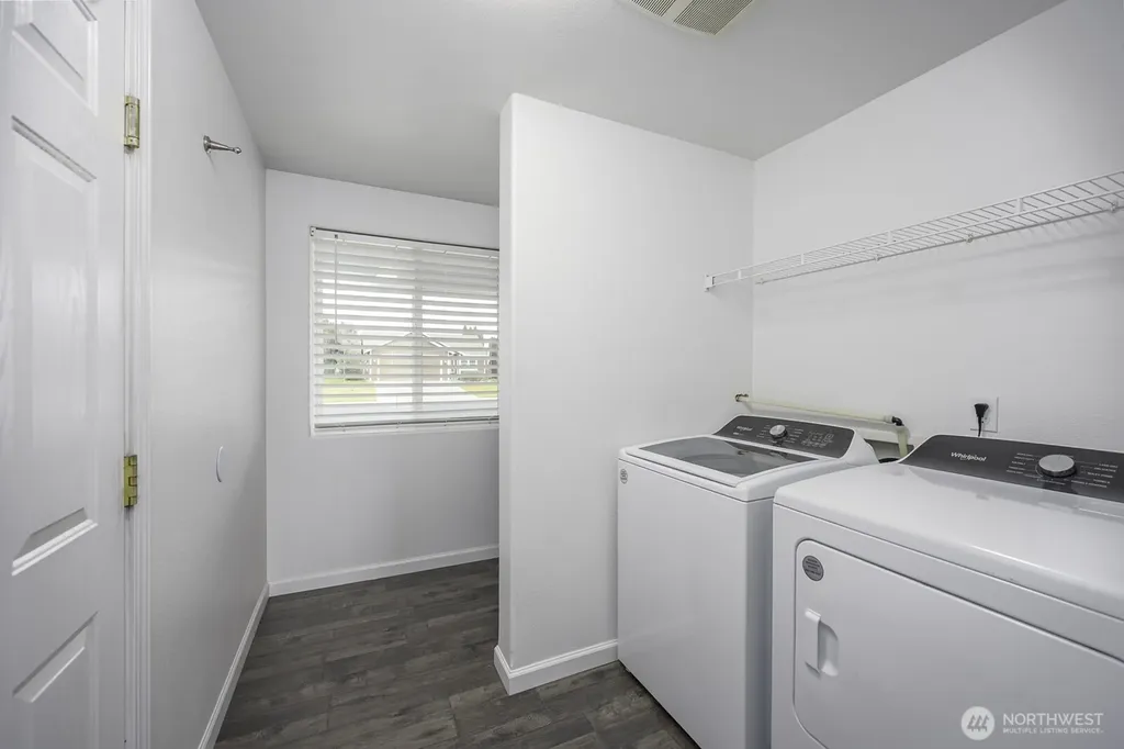 1516 S Husky Drive Moses Lake WA 98837