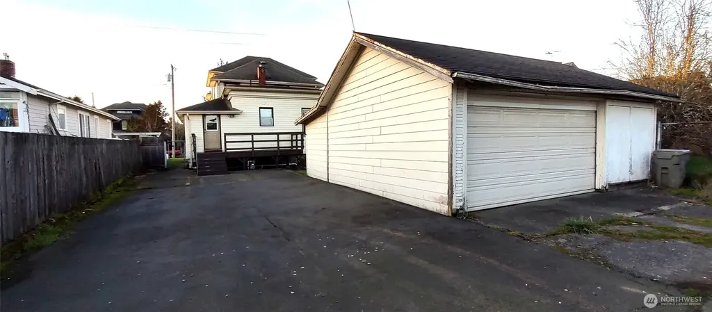 415 W 2nd Street Aberdeen WA 98520
