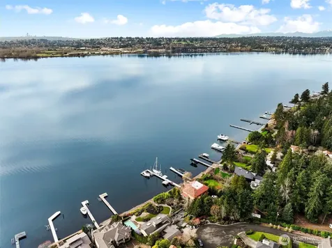 11121 79th Place NE Kirkland WA 98034
