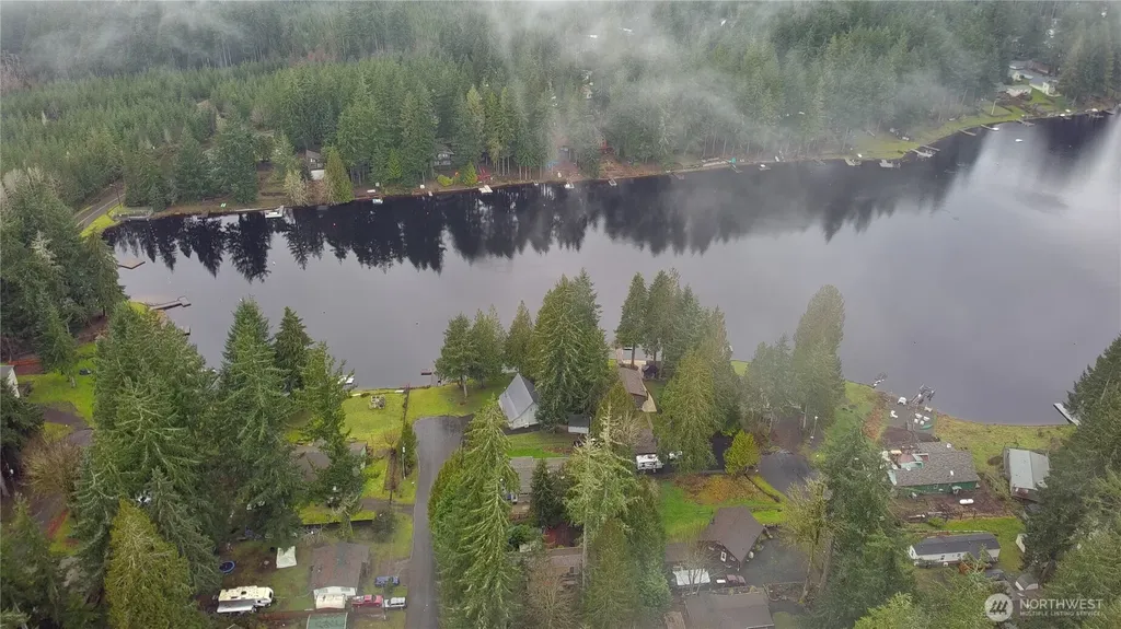 31 E Colvos Pl E Shelton WA 98584
