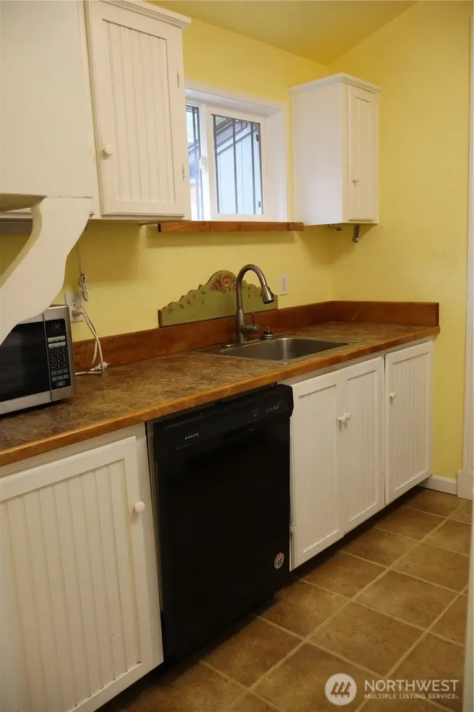 31 E Colvos Pl E Shelton WA 98584