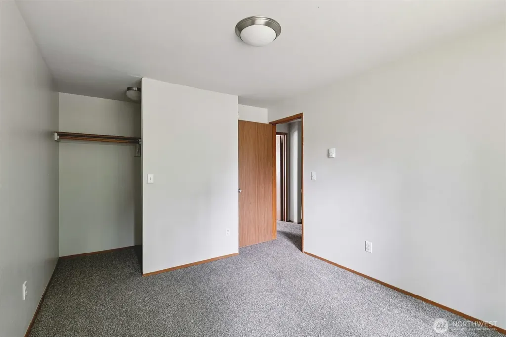 9819 148th Street Ct E Puyallup WA 98375