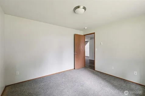9819 148th Street Ct E Puyallup WA 98375
