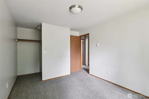 9819 148th Street Ct E Puyallup WA 98375