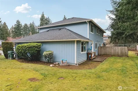 9819 148th Street Ct E Puyallup WA 98375