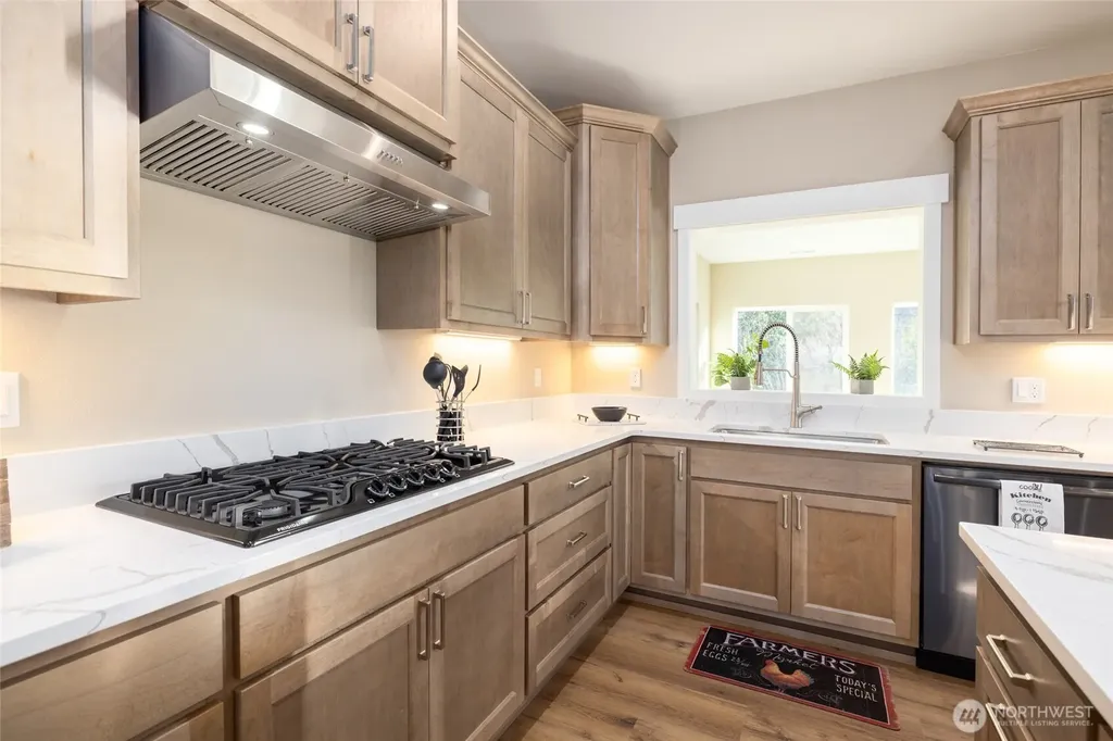 8127 Coyote Springs Lane Sedro Woolley WA 98284