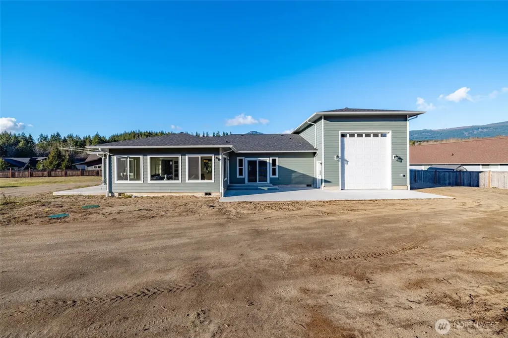 8127 Coyote Springs Lane Sedro Woolley WA 98284