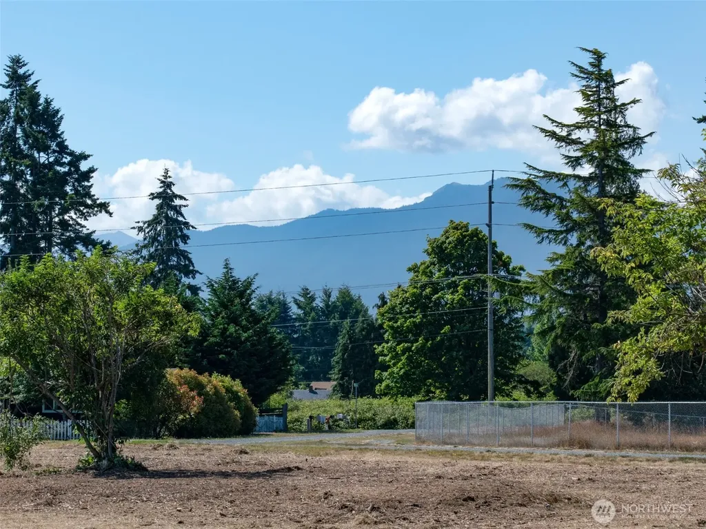 114 Leprechaun Lane Port Angeles WA 98362