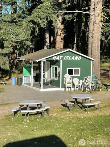 103 Whidbey Island Drive Hat Island WA 98206