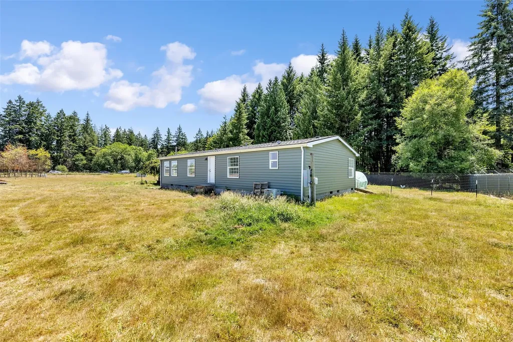 241 Foster Creek Road Toledo WA 98591