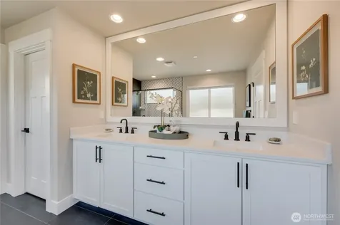 217 156th Place SW Lynnwood WA 98087