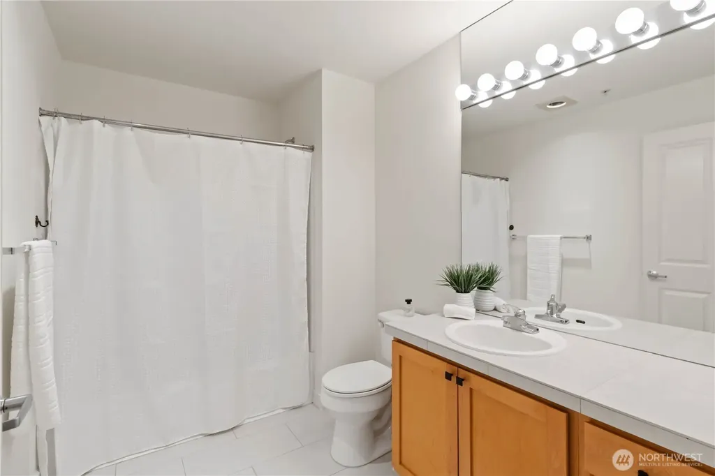 300 110th Avenue NE Bellevue WA 98004