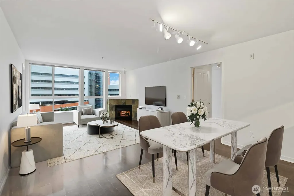 300 110th Avenue NE Bellevue WA 98004