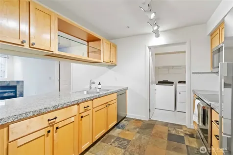 300 110th Avenue NE Bellevue WA 98004