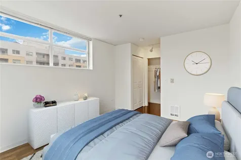 300 110th Avenue NE Bellevue WA 98004