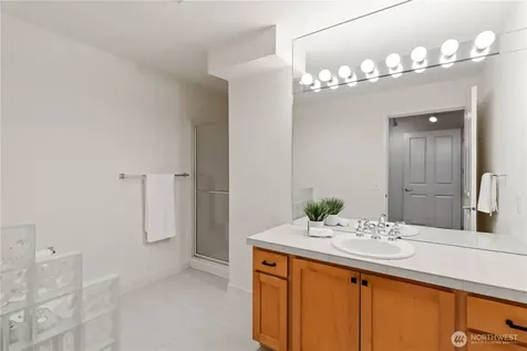 300 110th Avenue NE Bellevue WA 98004