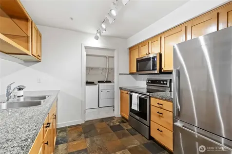 300 110th Avenue NE Bellevue WA 98004