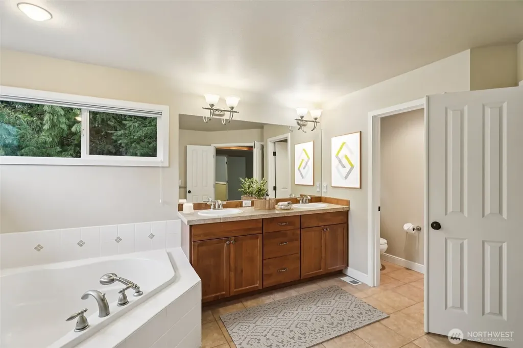 2109 263rd Lane SE Sammamish WA 98075