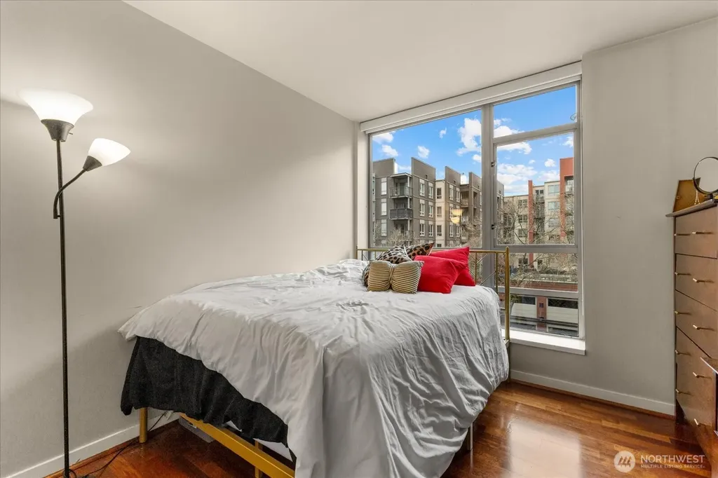 2929 1st Avenue Seattle WA 98121