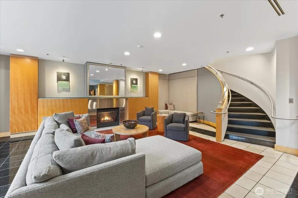 2929 1st Avenue Seattle WA 98121