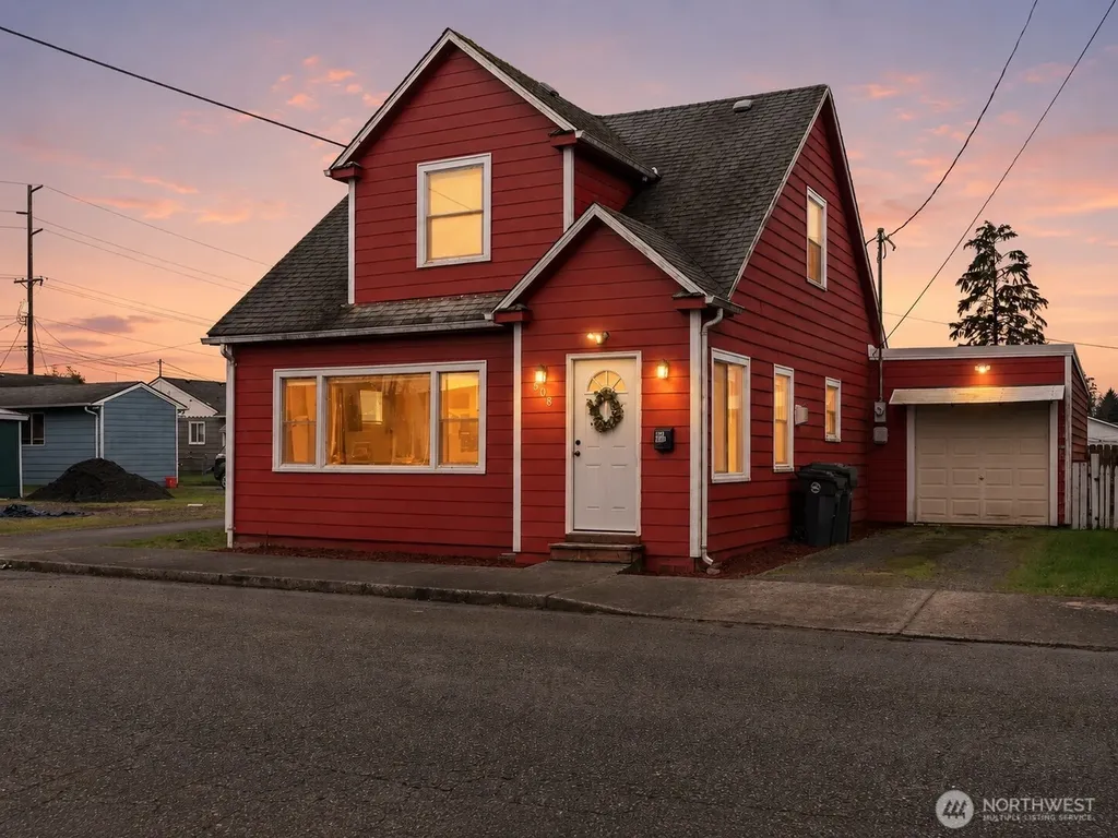 508 30th Street Hoquiam WA 98550