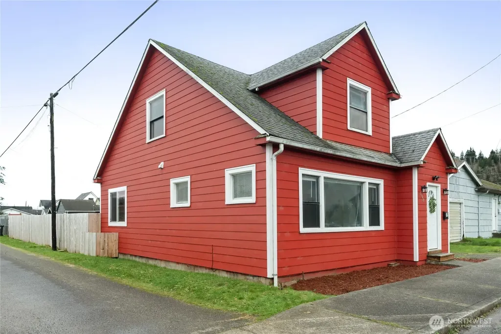 508 30th Street Hoquiam WA 98550