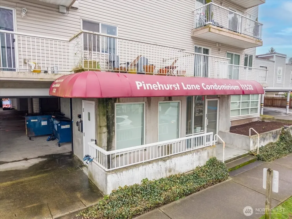 11532 15th Avenue NE Seattle WA 98125