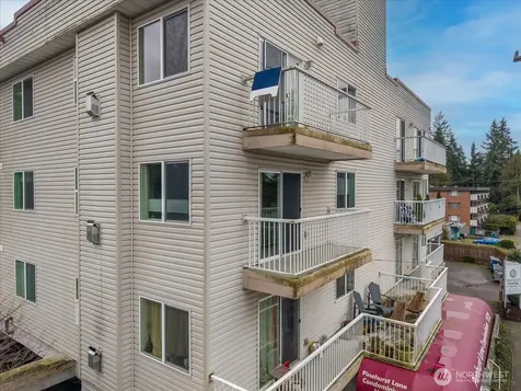 11532 15th Avenue NE Seattle WA 98125