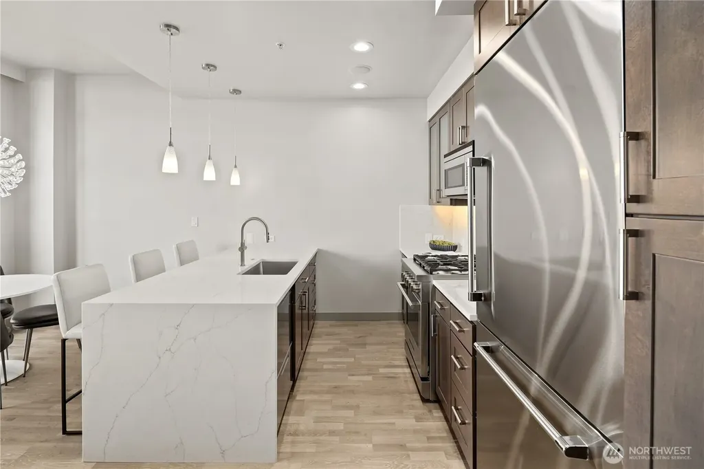 10650 NE 9th Place Bellevue WA 98004