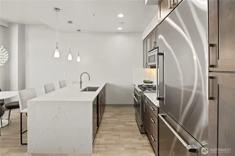10650 NE 9th Place Bellevue WA 98004