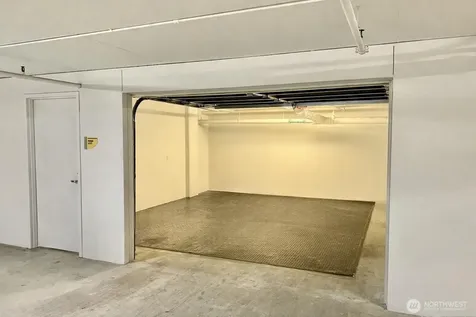 10650 NE 9th Place Bellevue WA 98004