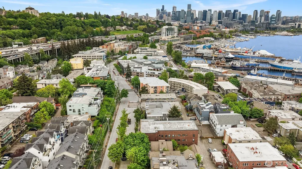 2031 Eastlake Avenue E Seattle WA 98102