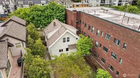 2031 Eastlake Avenue E Seattle WA 98102
