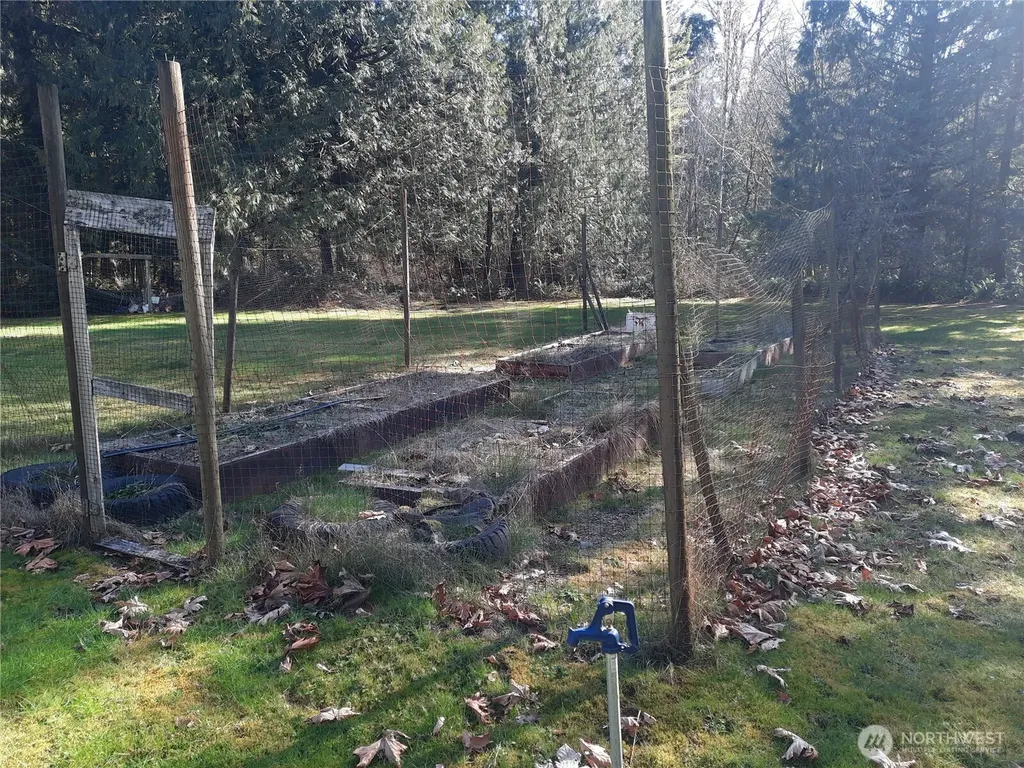 9306 Dandy Place Rockport WA 98283