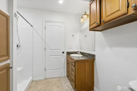 3231 Grand Avenue Everett WA 98201