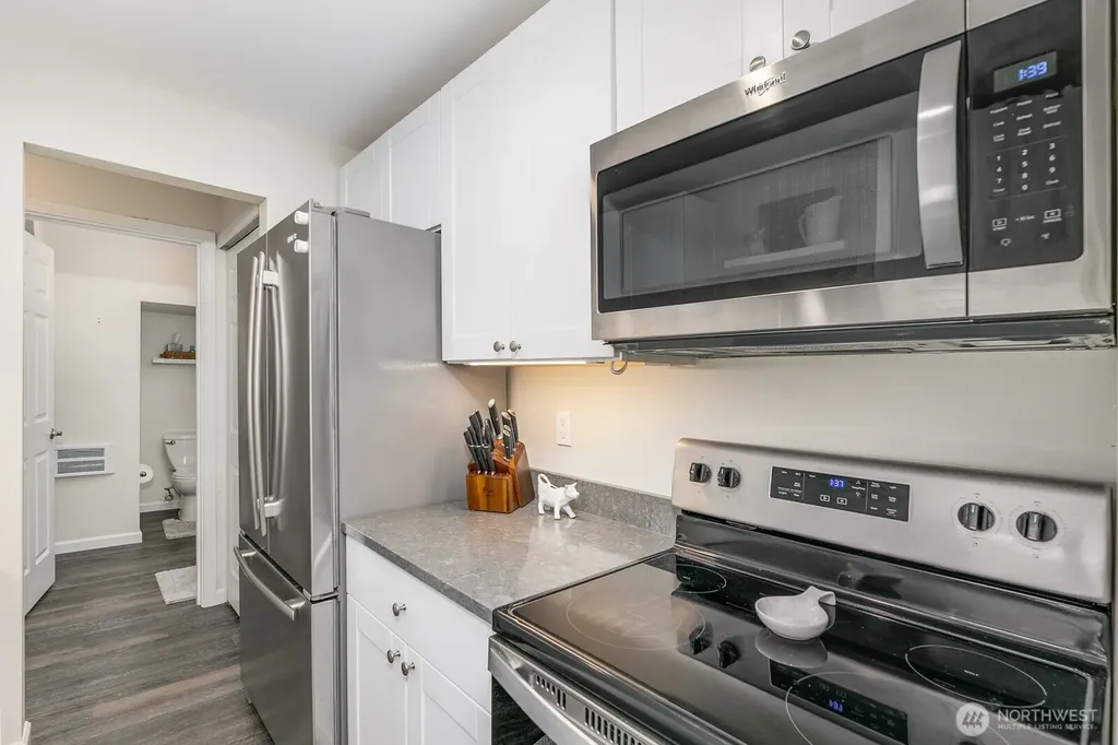 7821 196th Street SW Edmonds WA 98026
