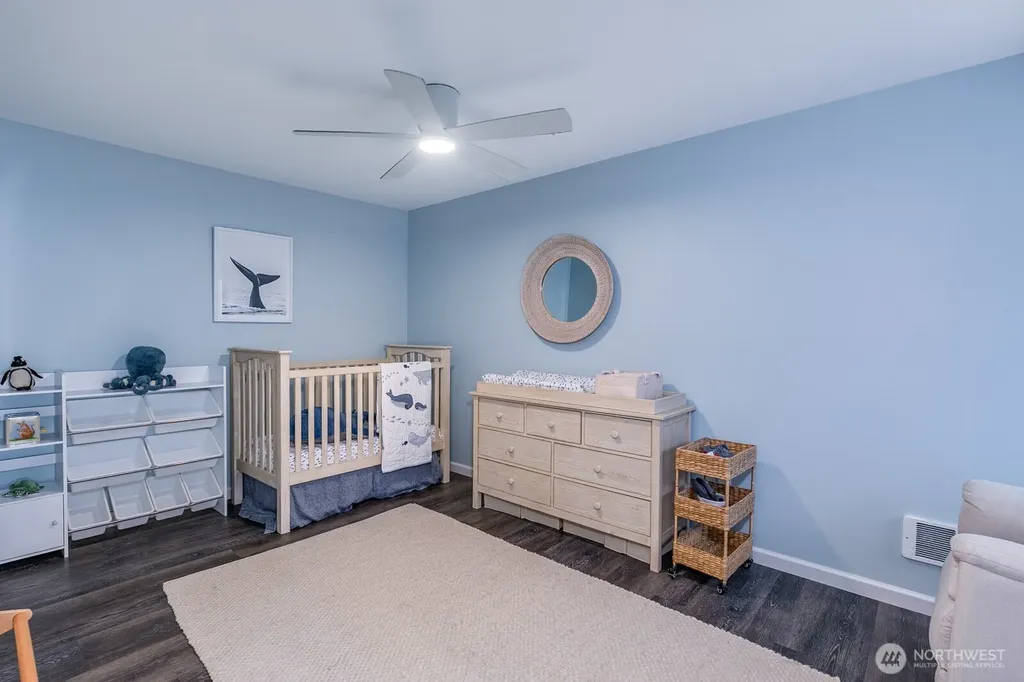 7821 196th Street SW Edmonds WA 98026